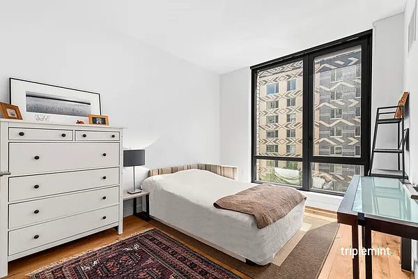 Rented by The Agency | media 4