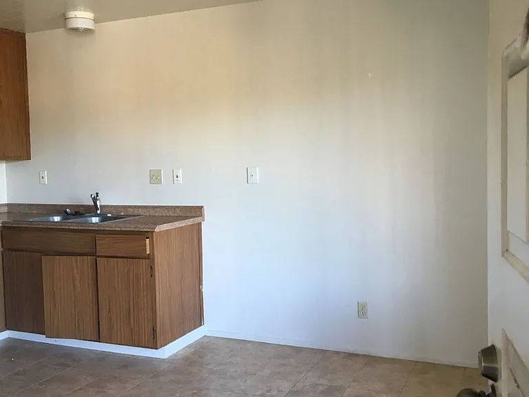 3153 Eucalyptus St — Photo 6