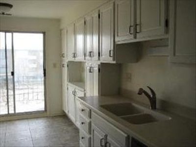 1260 N Western Ave APT 209, Lake Forest, IL, 60045