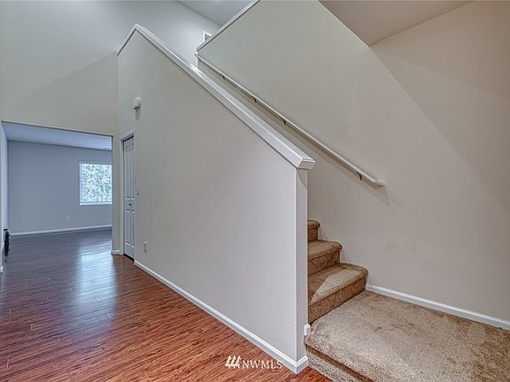 4th image of 4419 E Roosevelt