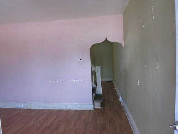 Living to dining room