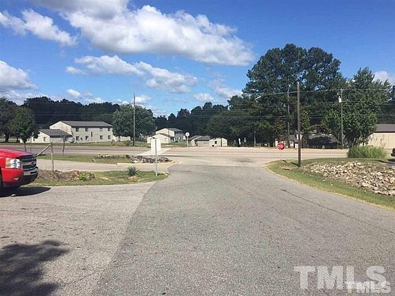 2nd image of 000 Beck Ave