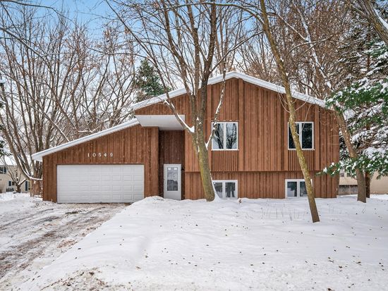 10549 Lancaster Ln N, Maple Grove, MN 55369