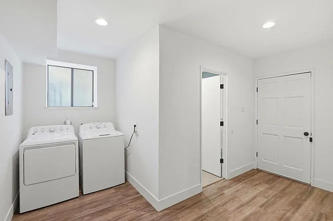 4206 Huntington St — Photo 25