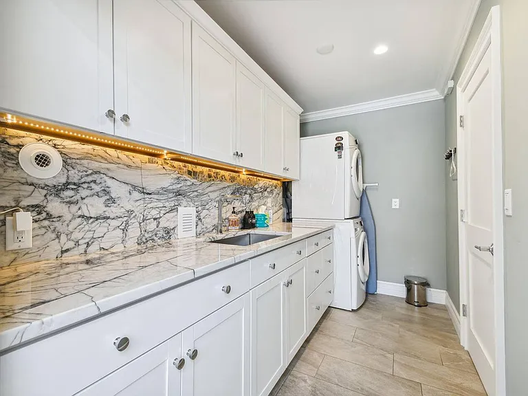 Laundry Room Cabinet