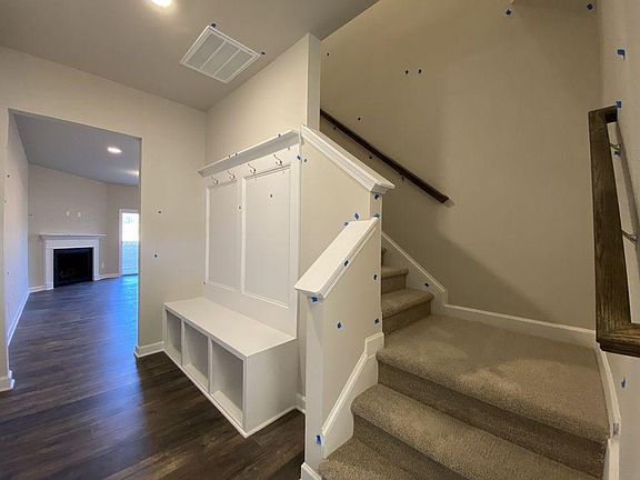 5th image of 114 McDowell Ln