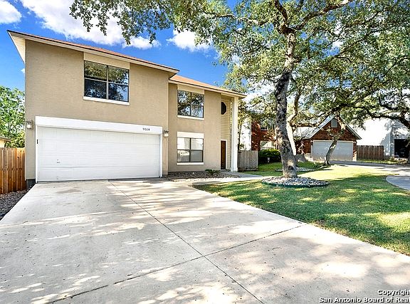 3rd image of 9514 Winding Elm Pl