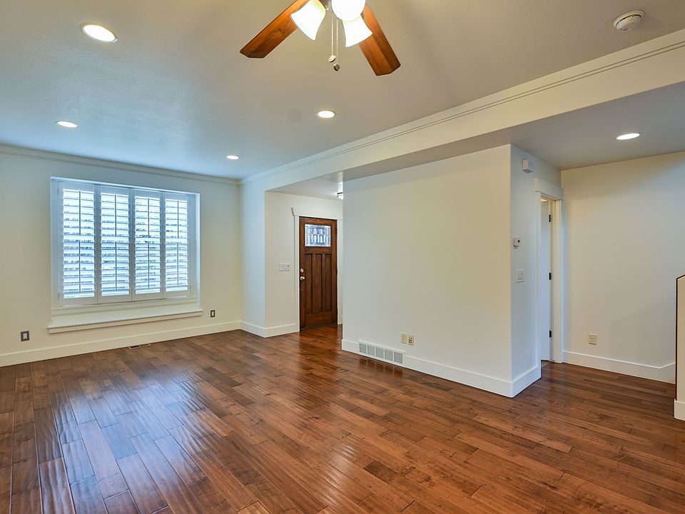Main living room