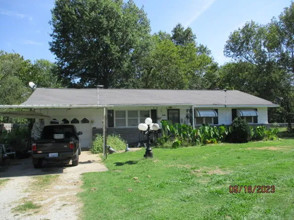 344 S Bell St, Vinita, OK 74301