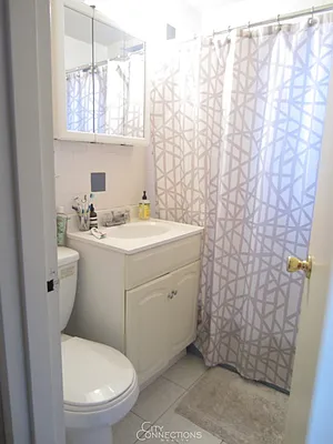 Rented by City Connections Realty | media 22