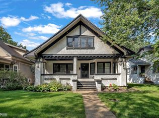 3740 N Harding Ave, Chicago, IL 60618