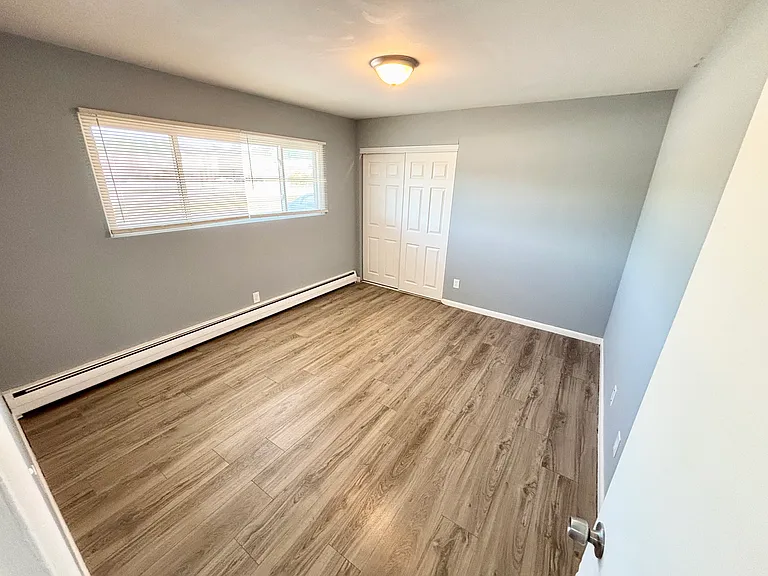 12 Linda St #12 — Photo 8