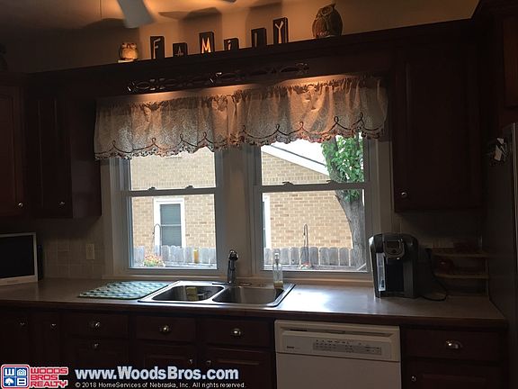 5th image of 1804 W Koenig St