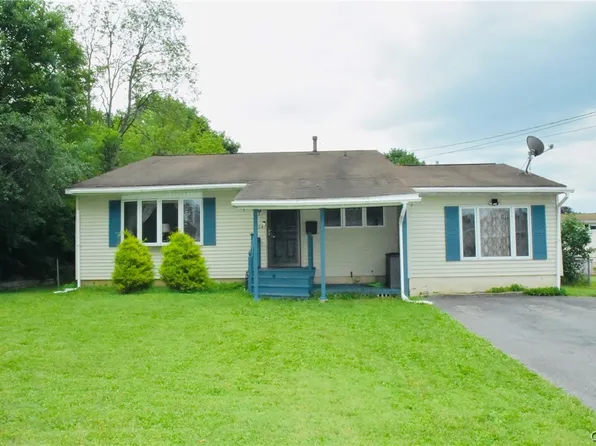 504 Mary Elaine Dr, Utica, NY 13502