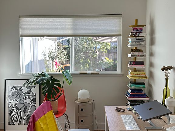 5th image of 1534 Willowmont Ave