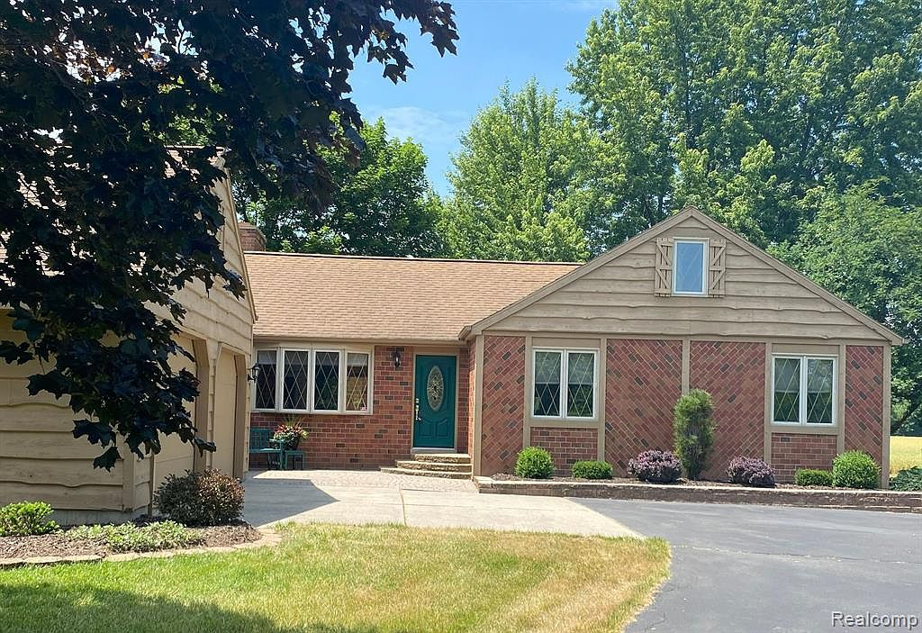11159 Sheridan Rd, New Lothrop, MI 48460 MLS 20230051081 Zillow