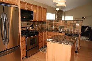 Kitchen (eating area not shown in picture)