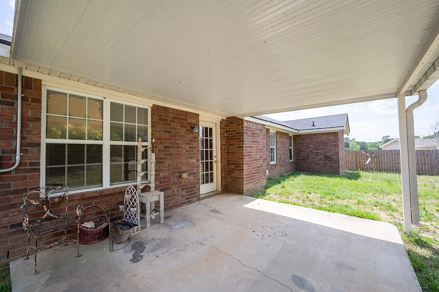 945 Cannock Street - 1 — Photo 1