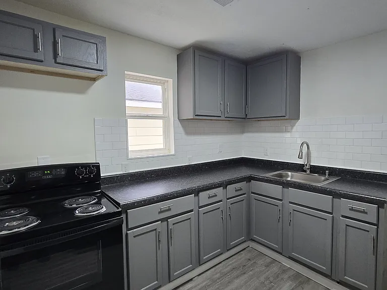 1029 N New York Ave — Photo 12