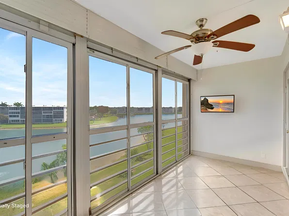 4049 Wolverton C, Boca Raton, FL 33434