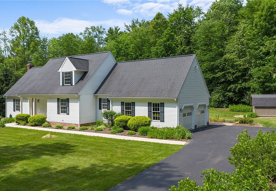 1st image of 13386 Hidden Oaks Dr