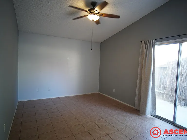 8012 Cold Spray Ct — Photo 13