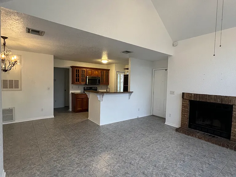 605 Youngstown Pkwy #39 — Photo 16