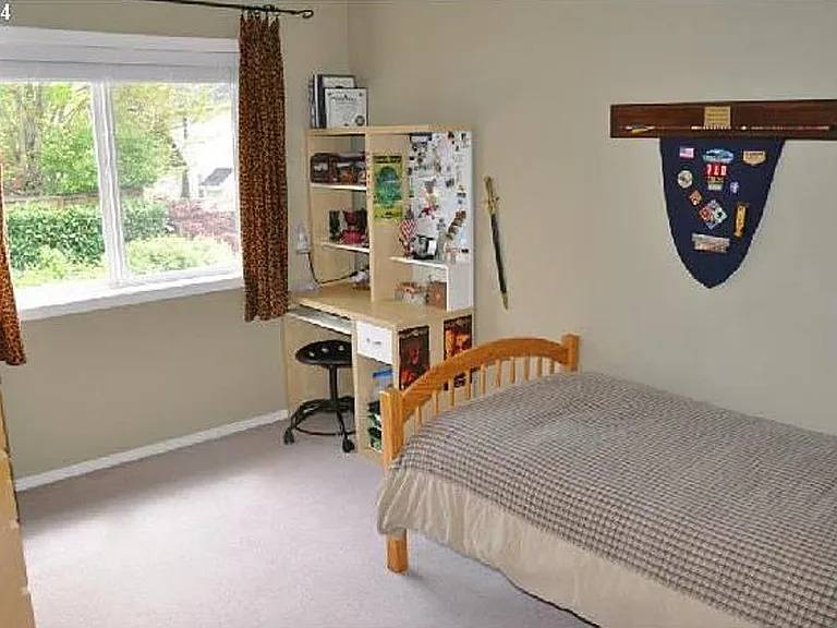 15930 SW Hawk Ct — Photo 10