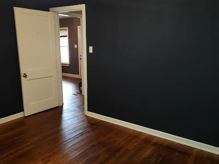 926 Cross St — Photo 11