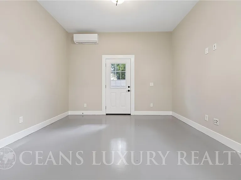 337 Rutledge Ave — Photo 6