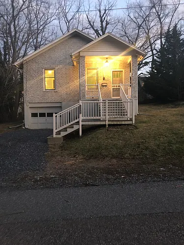 318 Myers St Photo 1
