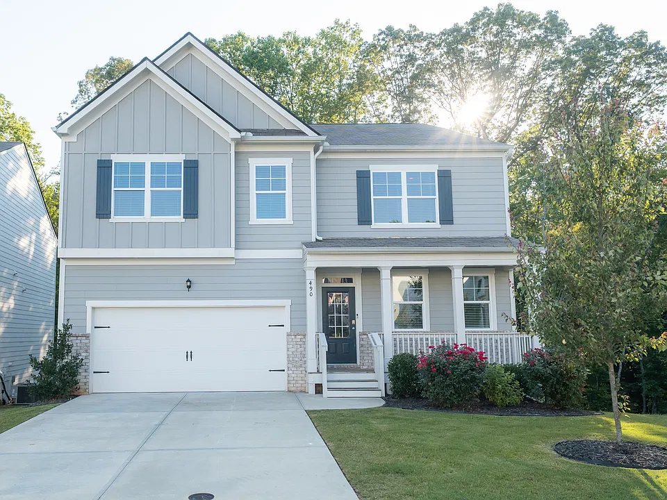 490 Barnwood Ln