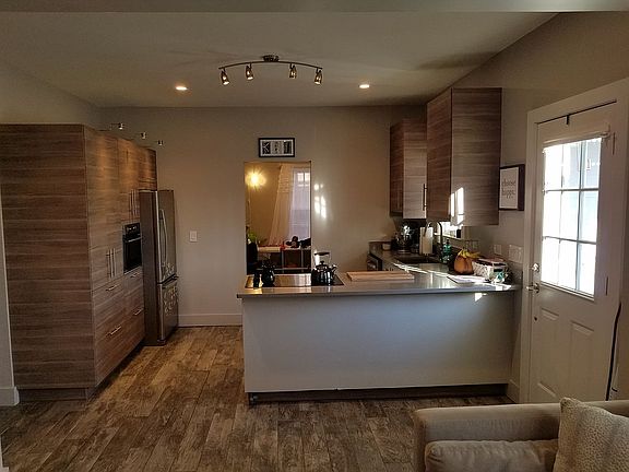 1st Floor Kitchen Area