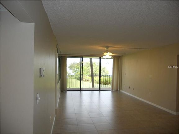 3rd image of 2700 Bayshore Blvd APT 9110
