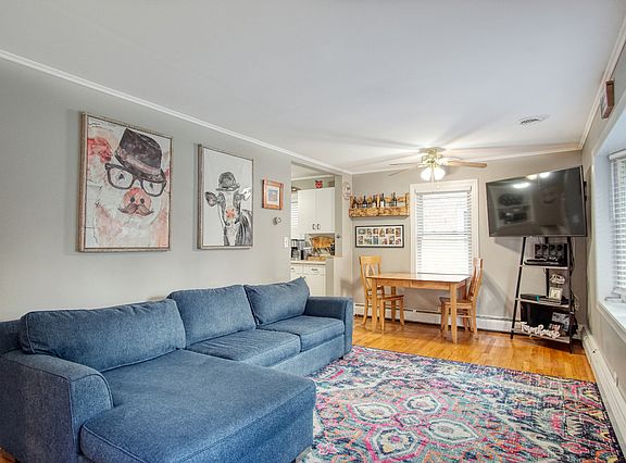 2nd image of 642 S Yale Ave