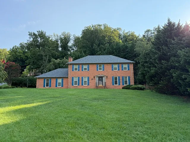 5206 Meadow Creek Dr — Photo 1
