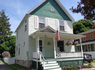 33 Filkins St, Fairport, NY
