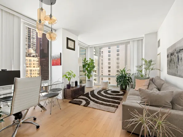247 West 46th Street image 1 of 14