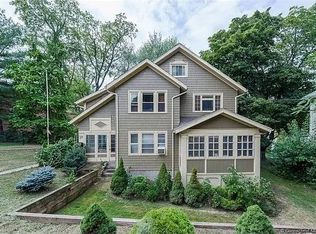 17 Stone St, Hartford, CT 06106