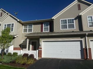 9282 Holly Ln N, Maple Grove, MN 55311