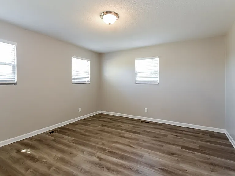 1146 Little Vine Church Rd — Photo 12