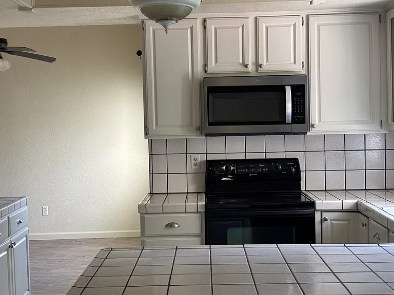 2317 Quail Meadow Dr — Photo 5