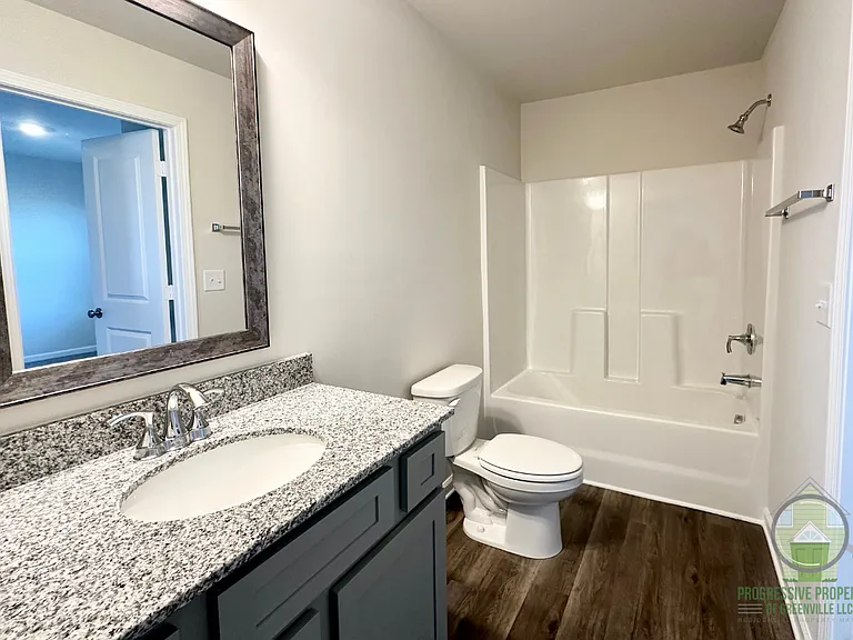 26 English Ct — Photo 12
