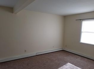 11 Sunnyside Dr, Shelton, CT 06484