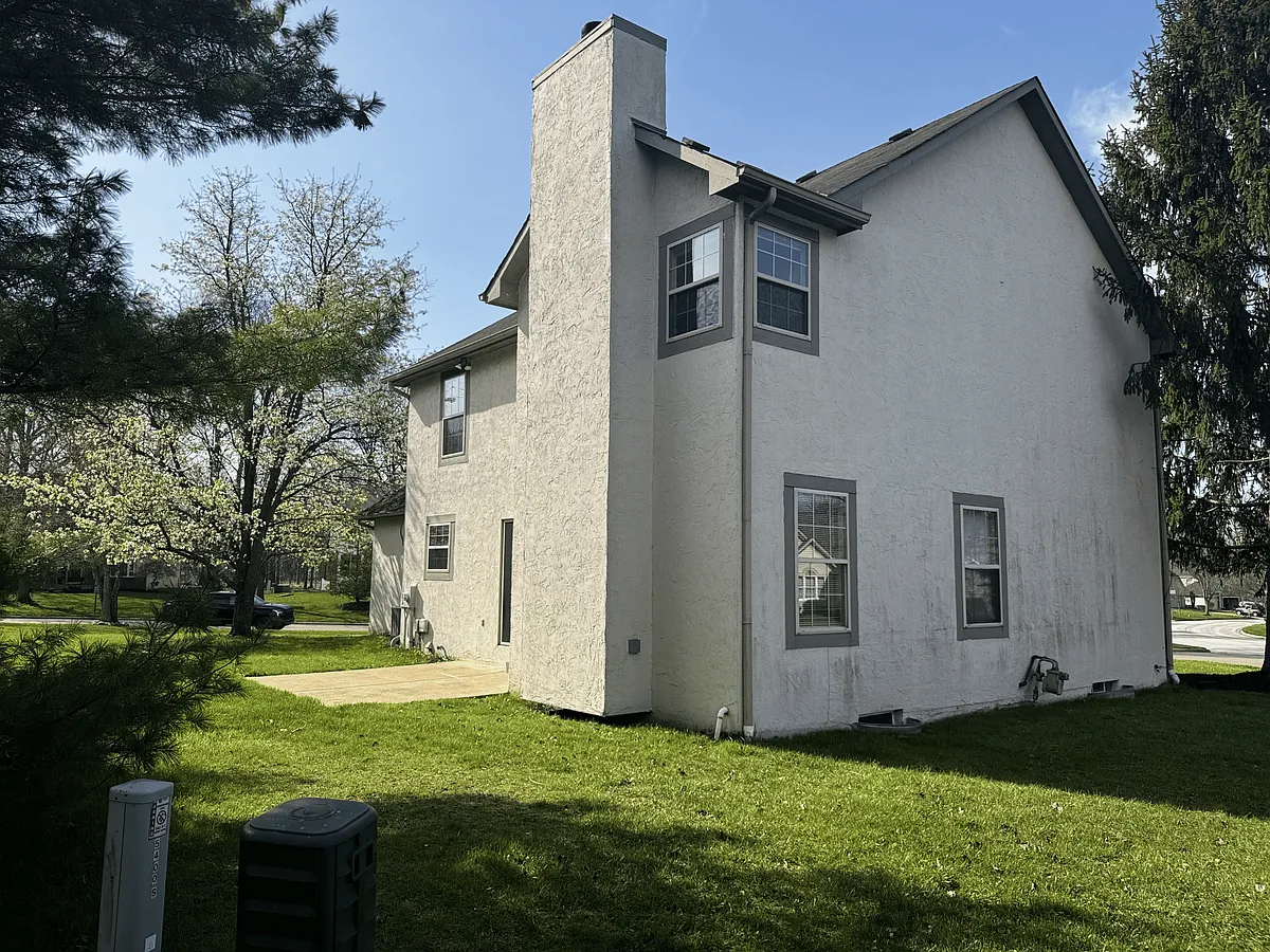 Building Photo - 5415 Cypress Ct