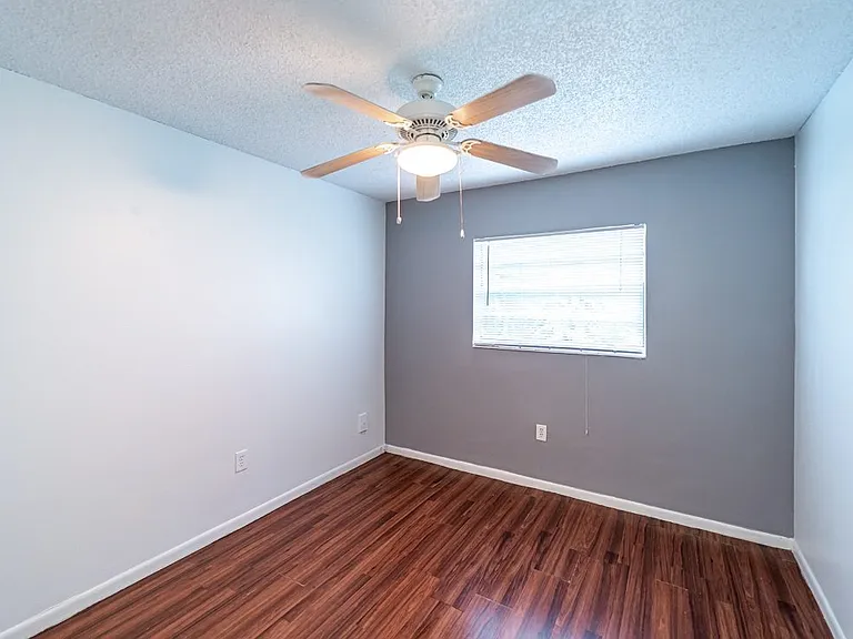 713-717-721 SW 13th Ave — Photo 35