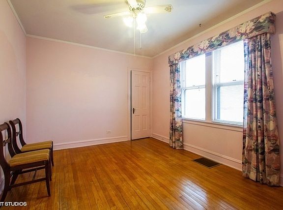 5th image of 7351 N Oketo Ave