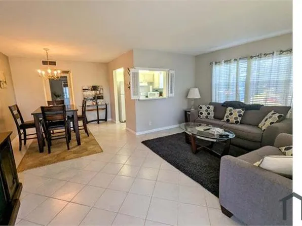 240 Sheffield J #J, West Palm Beach, FL 33417