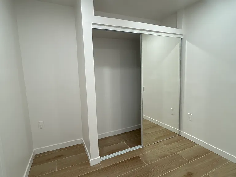 2444 Fairmount Ave #B — Photo 13