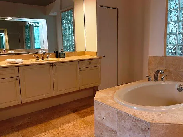 8387 Ironhorse Ct — Photo 14